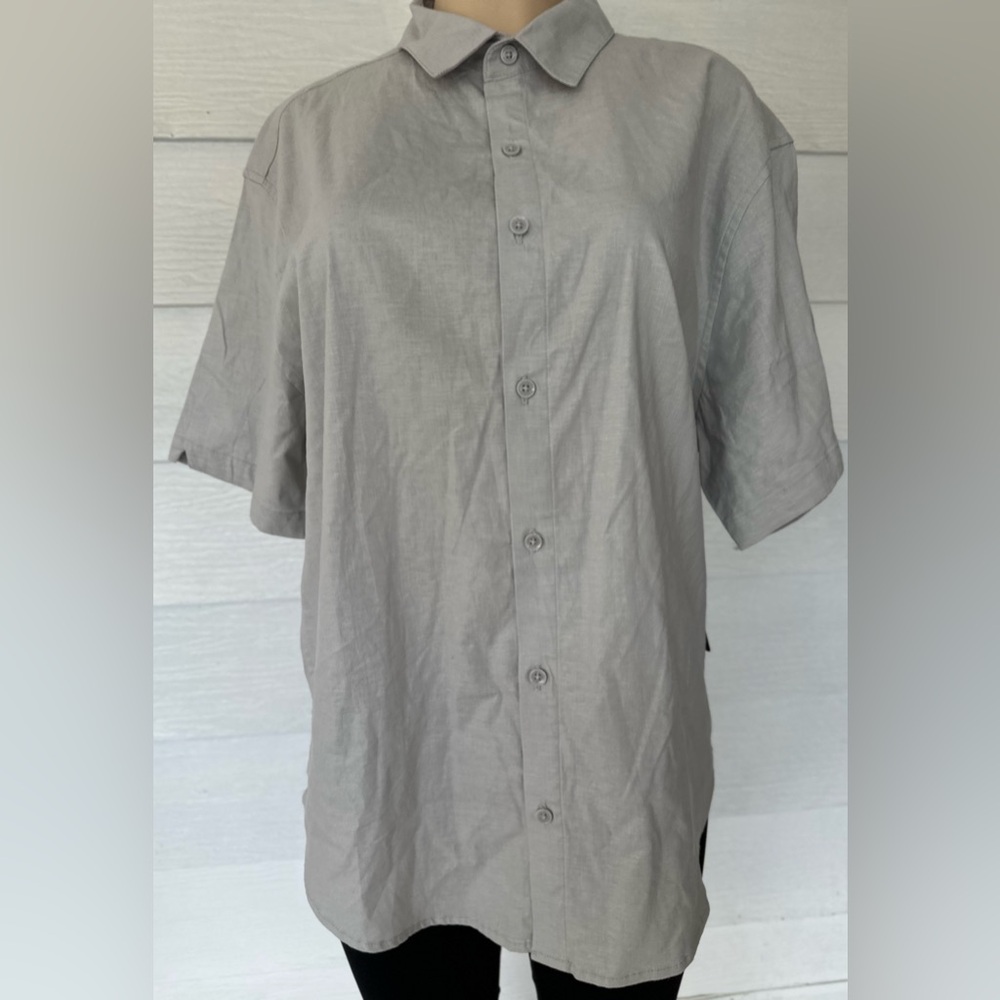 NWT PTO NORDSTROM RACK GREY Short Sleeve, Bottom Shirt Size Large